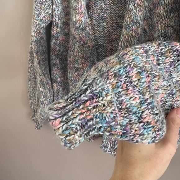 Lovers and Friends Rainbow Pastel Chunky Knit Multi Colored Cardigan Size Medium - Picture 6 of 8